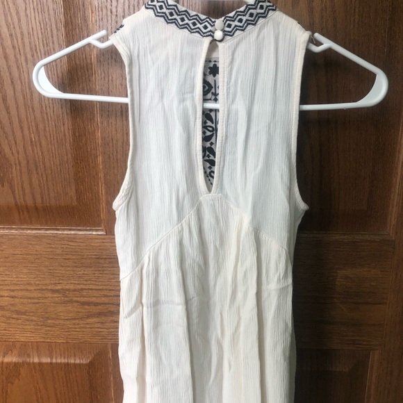 Linen patterned top - Picture 2 of 2